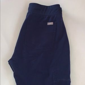 Zamora jogger scrub pant!!
